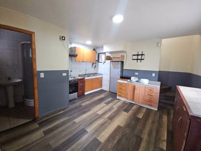 Arriendo Oficinas, bodega Taller, Puerto Mon (75867) - Imagen 9