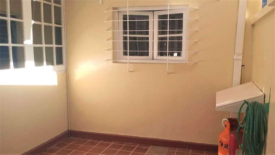 Arriendo Oficina Metro Einstein (75845)