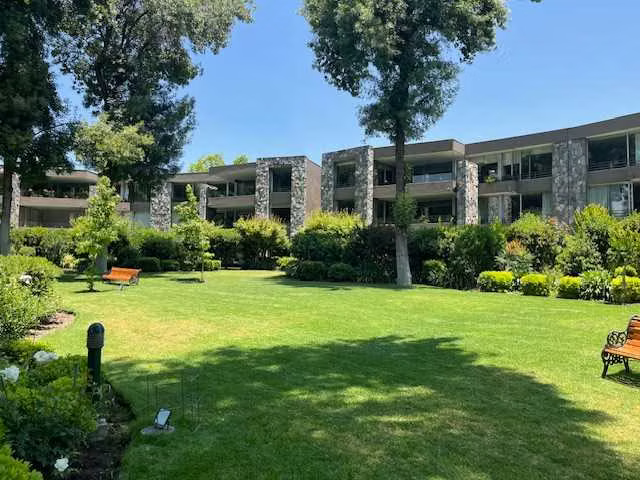 Dpto Venta 3 dorm +servicios Lo Barnechea (76224)