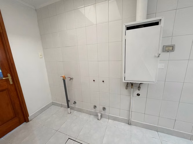 VENTA DE CASA RECIEN REMODELADA EN ISLA DE MAIPO - VALLE LA RESERVA 3D 3B 2E