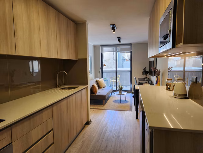 Arrienda departamentos 1D+1B en Ejército Libertador (Santiago Centro)
