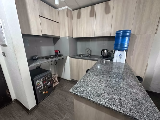 SE VENDE DEPARTAMENTO CON EXCELENTE CONECTIVIDAD, ESTACIÓN CENTRAL.
