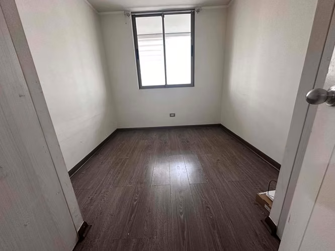 SE VENDE DEPARTAMENTO CON EXCELENTE CONECTIVIDAD, ESTACIÓN CENTRAL.