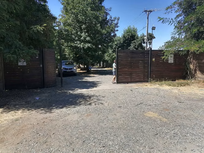 Parcela dentro de condominio