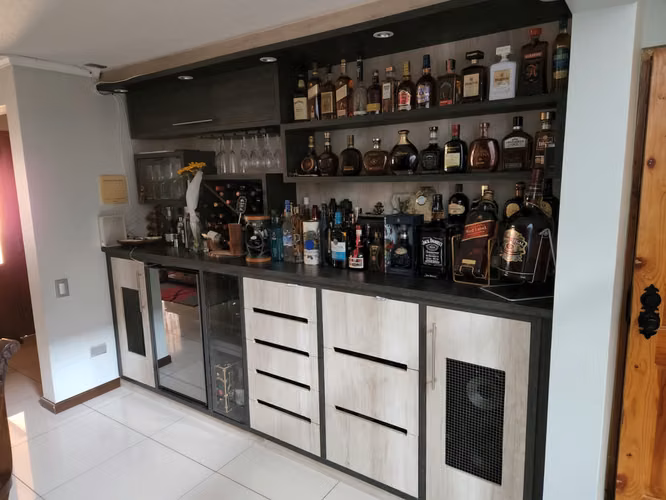 Vendo Casa 5 Dormitorios Sector Norte en condominio Valor 9.100UF