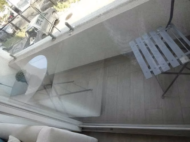 Amplio departamento en lindo barrio de Recoleta - Imagen 4