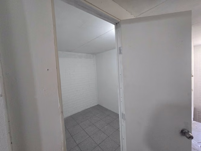 !!!CASA ESQUINA EN VENTA LAMPA!!! (54138) - Imagen 13