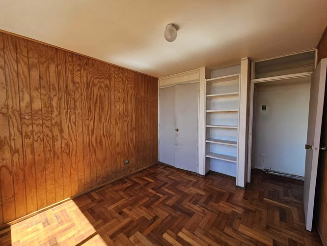 Arriendo departamento centro calle salas (76822)