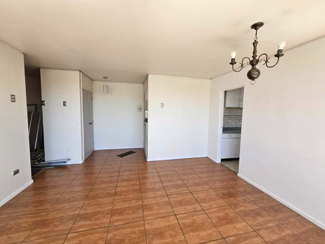 Arriendo departamento centro calle salas (76822)