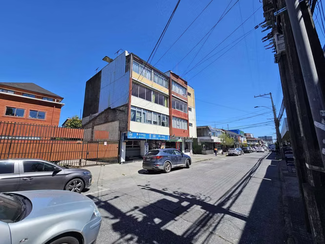 Arriendo departamento centro calle salas (76822)