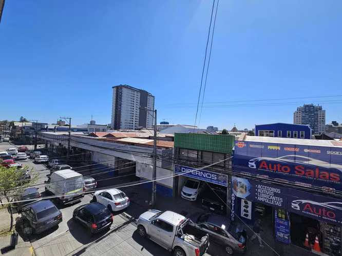 Arriendo departamento centro calle salas (76822)