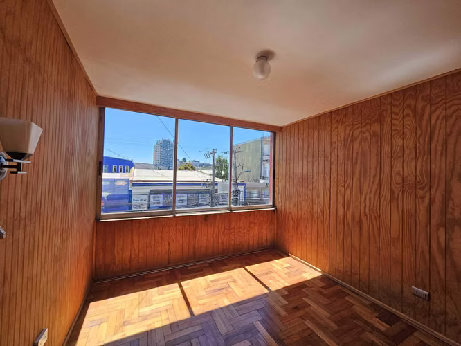 Arriendo departamento centro calle salas (76822)