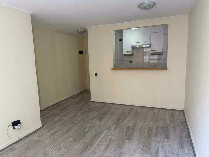 Departamento cerca Metro Rondizonni  (76909)