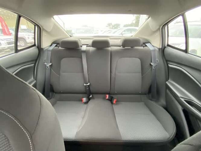 Chevrolet Onix Sedan Onix Nb Lt 1.0t 2023 - Imagen 17