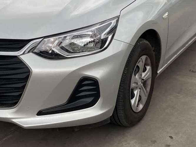 Chevrolet Onix Sedan Onix Nb Lt 1.0t 2023 - Imagen 4