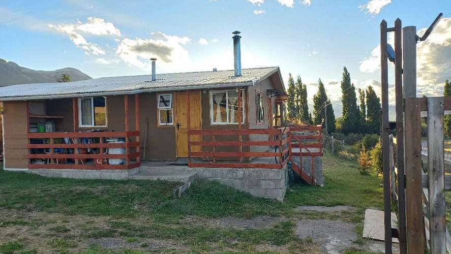 Coyhaique - Escuela Agrícola (77606)