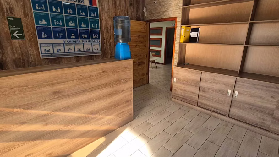 En Venta Centro Medico de Alto Estándar (77691)