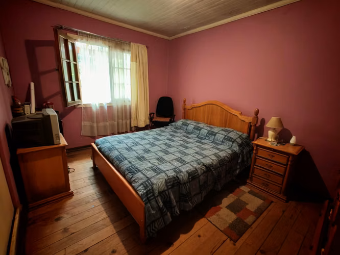 Vendo casa y terreno grande en Villa Alegre