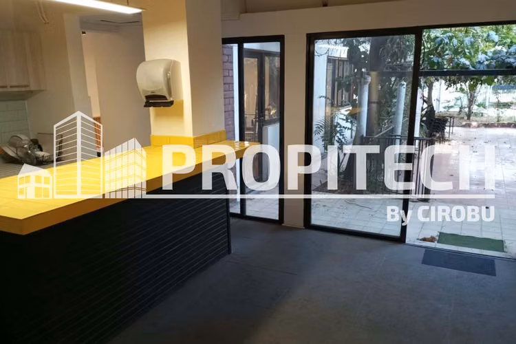 VENTA CASA COMERCIAL LA REINA - Imagen 13