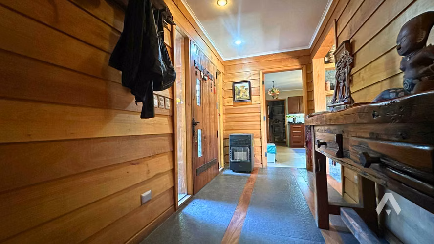 ID:046V Amplia casa en venta en Pucón (70345)
