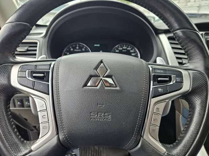 Mitsubishi Montero Sport Montero Sport 4x4 3.0...