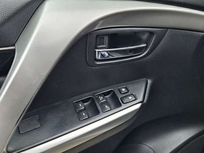 Mitsubishi Montero Sport Montero Sport 4x4 3.0...