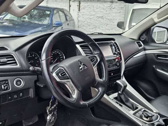 Mitsubishi Montero Sport Montero Sport 4x4 3.0...