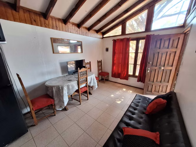 Venta casa a pasos de playa 2d 1b (78318)