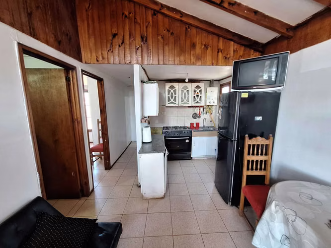 Venta casa a pasos de playa 2d 1b (78318)