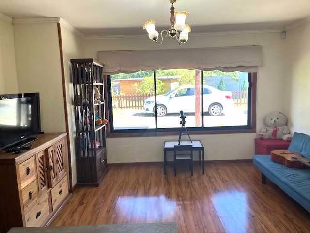 Casa y Quincho, en Condominio Las Mariposas (78611)