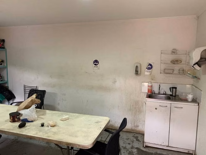 ARRIENDO BODEGA 900 MT2 PLACILLA