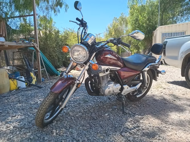Honda Shadow 2022 se vende o permuta