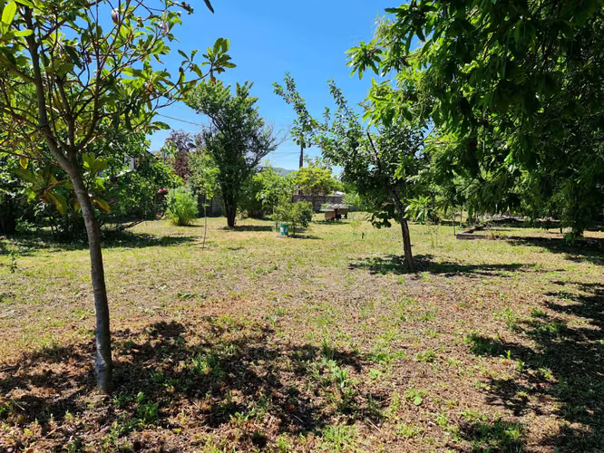 VENTA AMPLIO TERRENO CON PROYECCION  INMOBILI (78990)
