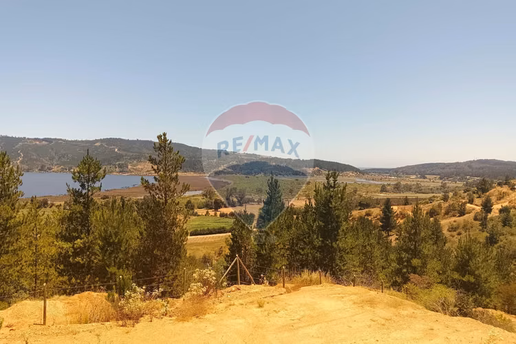 Vichuquén: paraíso frente al lago-inversión