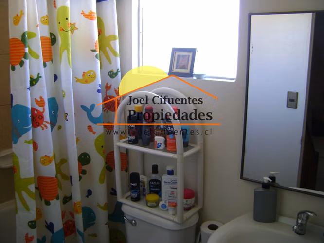 Excelente casa, ubicada en sector Los Pinos, Quilpué.