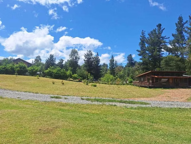 GRAN PARCELA EN VILLARRICA (79376)