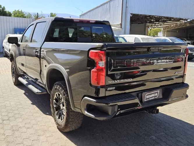 Chevrolet Silverado 6.2 Zr2 At 4x4 2023