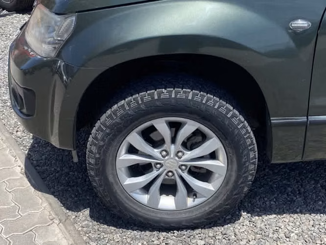 Suzuki Grand Nomade 2.4 G Glx Nav 5p At 4x4 2019