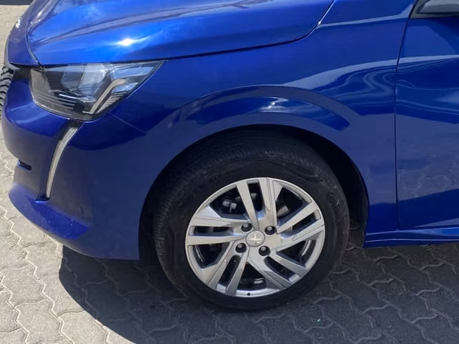 Peugeot 208 Style Puretech 75 2023