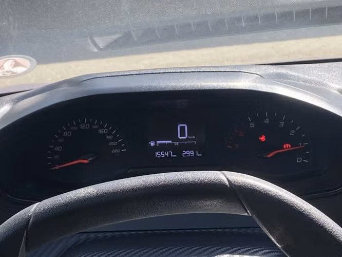 Peugeot 208 Style Puretech 75 2023