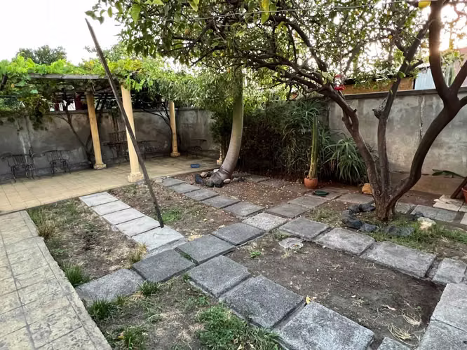 CASA 2 PISOS MEJOR BARRIO DE CONCHALI (79957)