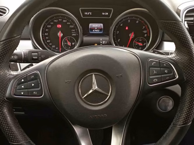 MERCEDES-BENZ GLE 400 2016