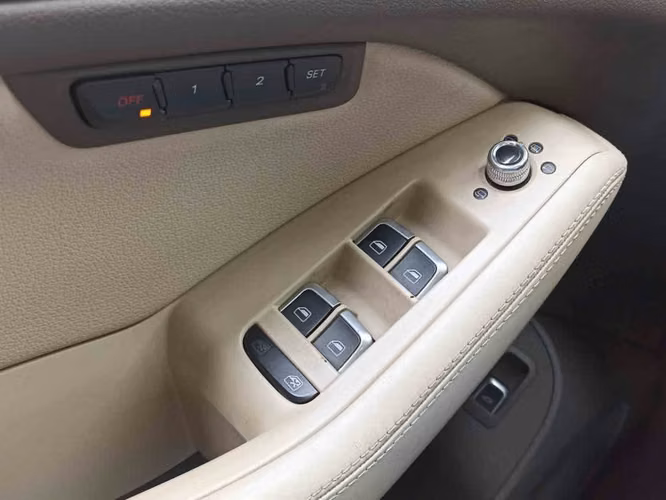 AUDI Q5 2014
