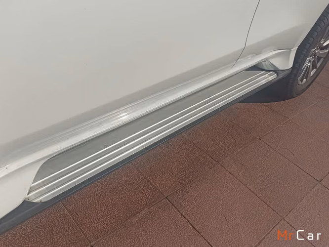 MITSUBISHI MONTERO SPORT 2019
