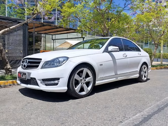 MERCEDES-BENZ C 250 2015