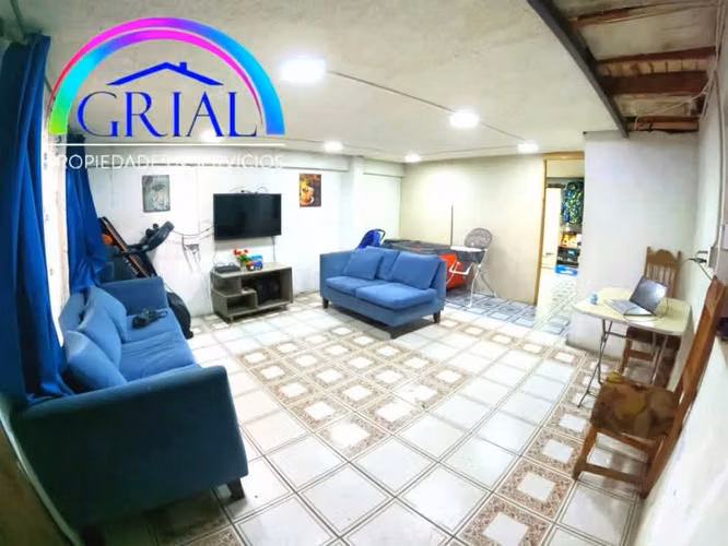 Se vende amplio Terreno con 3 Casas en Quinta Normal - Imagen 6