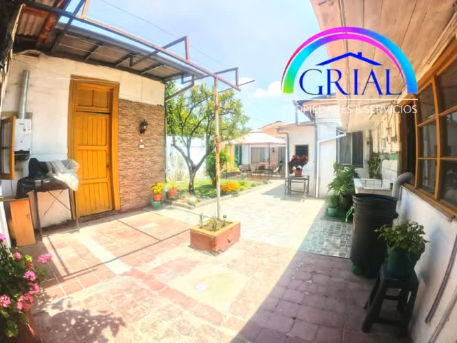 Se vende terreno con 2 casas amplias en Providencia