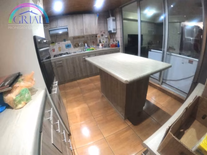 Casa con opcion local Comercial 3d,1b La Pintana