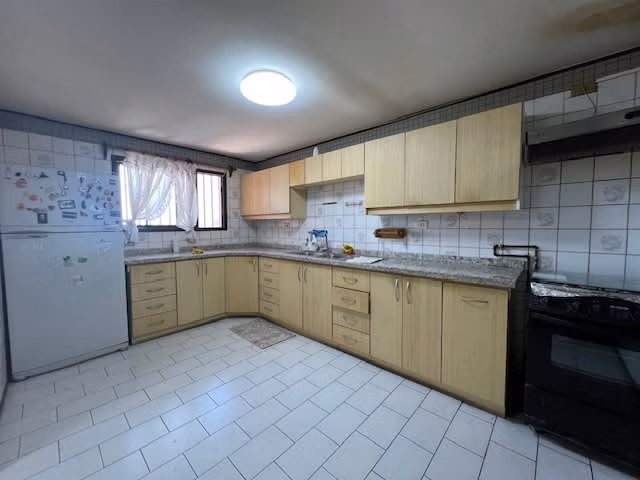 Amplia casa en Jardines del Sur con hermosa vista