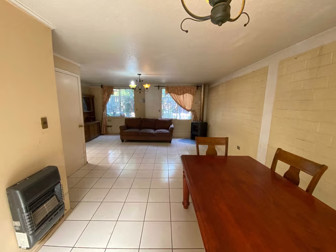 vendo casa Paine a pasos estacion metrotren (80017)